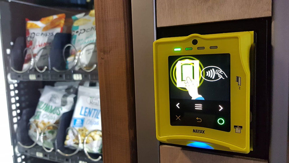 Doozy vending cashless